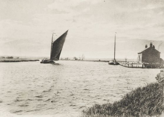 Wherry on the Yare _ Cantley