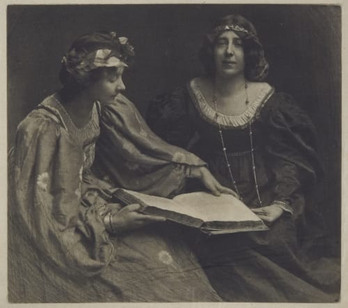 Two Ladies of Verona Annan, James Craig  (Scottish, 1864-1946)