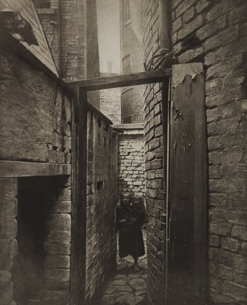 Close No. 11 Bridgegate Annan, Thomas  (Scottish, 1829-1887)
