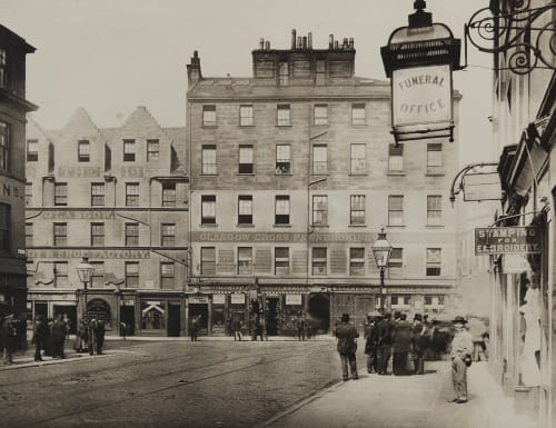 Saltmarket from London Street Annan, Thomas  (Scottish, 1829-1887)
