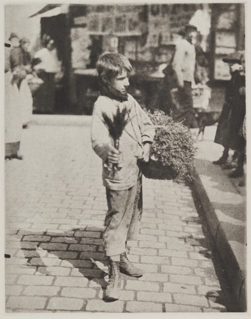 Le Petit marchand d’herbes Atget, Eugéne  (French, 1857-1927)