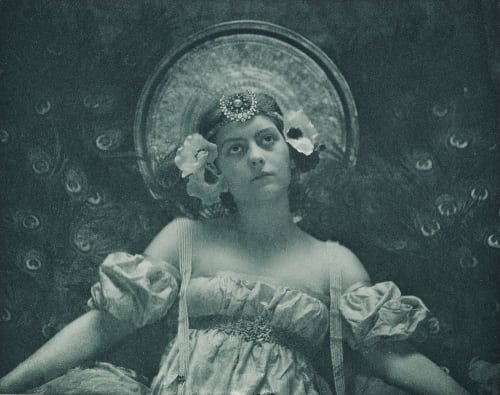 Odalisque Berg, Charles  (American, 1856-1926)