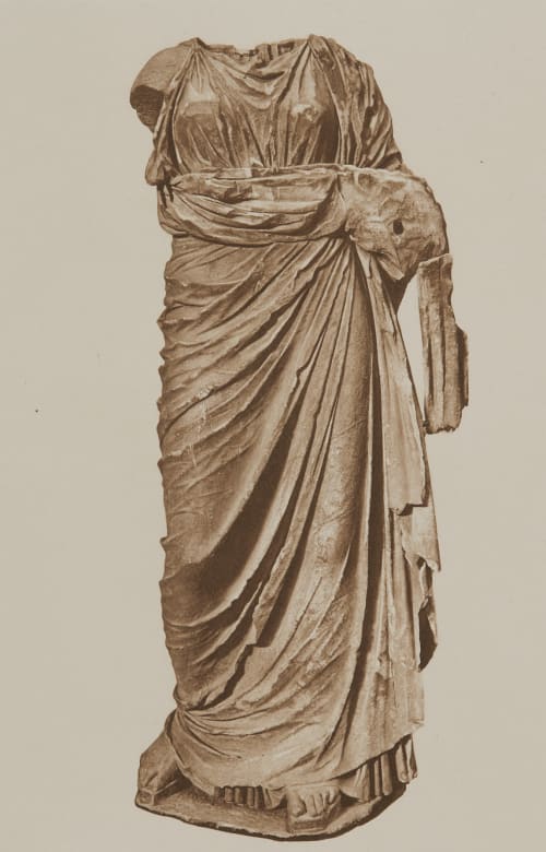 Statue de Femme Drapée du IV Siecle 