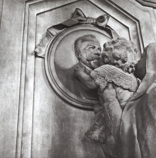 Staglieno XIV Friedlander, Lee  (American, b.1934)