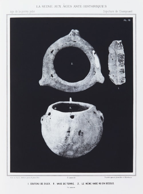 1. Couteau de silex, 2. Vase de terre, 3. Le même vase vu en dessus Bilordeaux, Adolphe  (French, 1807-1872)