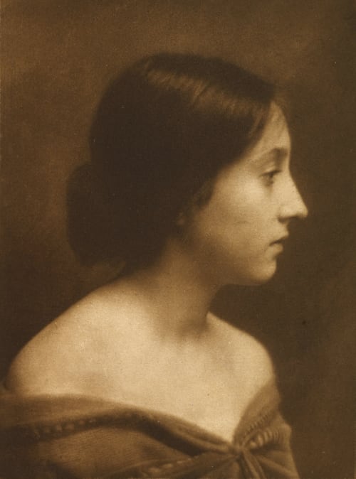 Jeune Fille Marissiaux, Gustave  (Belgian, 1872-1929)