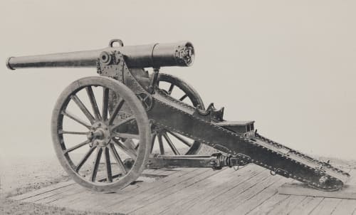 Canon de 120 M/M sur Affut de Siège Unidentified 