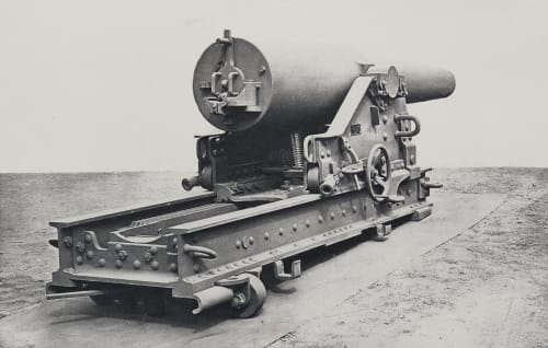 Canon de 14 C/M sur Affût de Batterie à Freins à Lames Unidentified 
