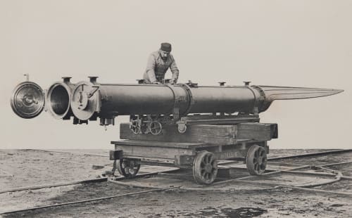 Tubes Lance-Torpilles a Cuiller, Accouplés Unidentified 