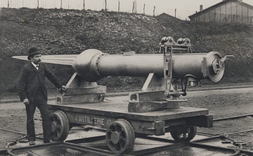 Tube Lance-Torpille en Acier à Rotule et à Cuiller Unidentified 
