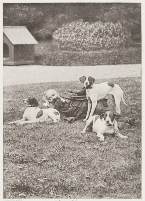 Paul Tannery el ses chiens de chasse 1902 manufacture des Tabaco-Pantin Unknown 