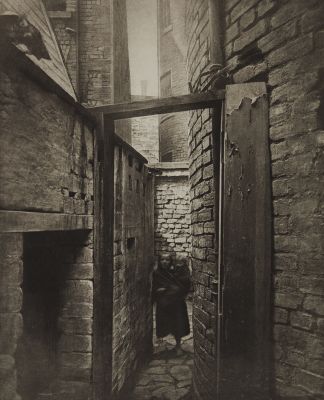 Close No. 11 Bridgegate