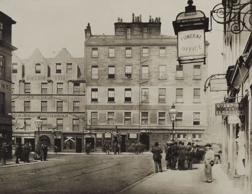 Saltmarket from London Street