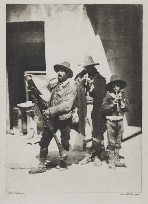 Pifferari Jouant de Leurs Instruments au 21 Quai Bourbon