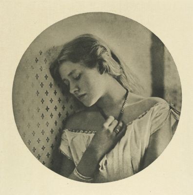 Ellen Terry, at the age of sixteen