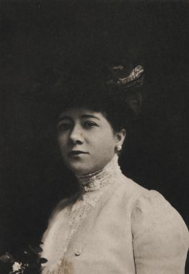 Miss Marie Tepest