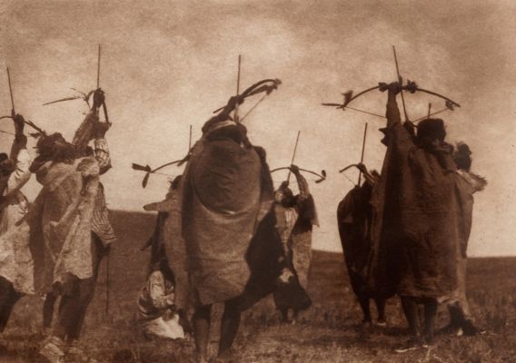 Atsina Crazy Dance – The Flight of Arrows