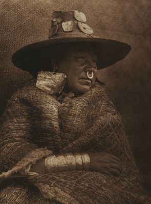 A Chief’s Daughter – Nakoaktok pl 490