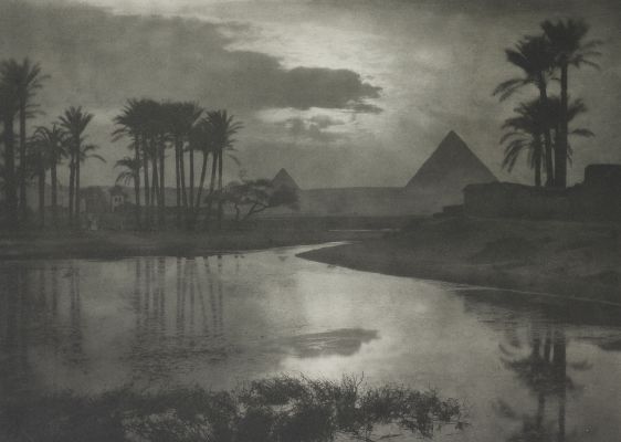 Abend An Den Pyramiden