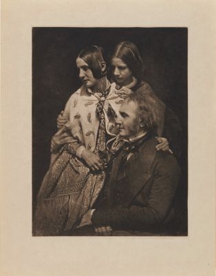 James Fillans – Sculptor – and Daughters