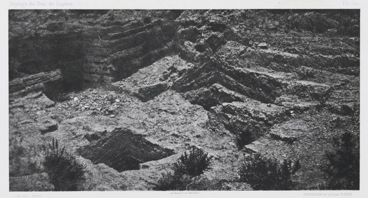 PL. 10 Sidon: Tombeau d’Esmunazar