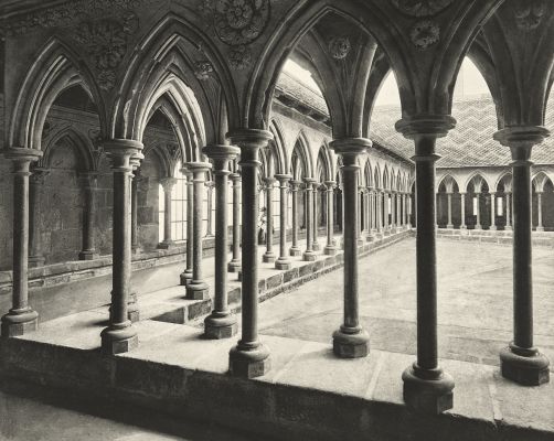 Pl. 13 Intérieure du Cloitre