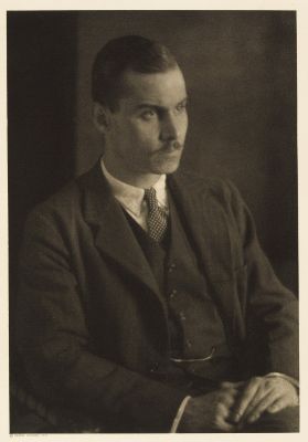 XVI Briton Hadden Editor, Time