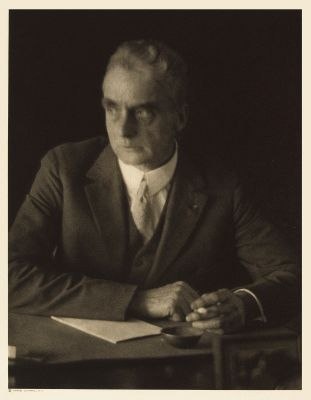 XXII Arthur Sullivant Hoffman, Editor Adventure