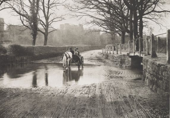 First Glimpse of Kenilworth