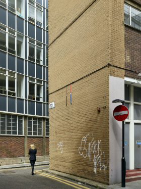 img03