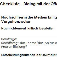 Die klassische Medienarbeit, d. h. die Pressearbeit für gedruckte Medien, steht nach wie vor an erster Stelle, wenn es darum geht, in den Medien vorzukommen. Mit Pressemitteilungen liefern Sie den Redakteuren Wissenswertes aus Ihrem Unternehmen – über gesellschaftliche Aktivitäten, Produktneuheiten, innovative Verfahren oder Personalien. 