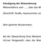 Das Muster einer Kündigung ist beispielhaft für die Kündigung durch eine Hausverwaltung oder eine/n Vertreter/in des Vermieters aufgesetzt worden. 