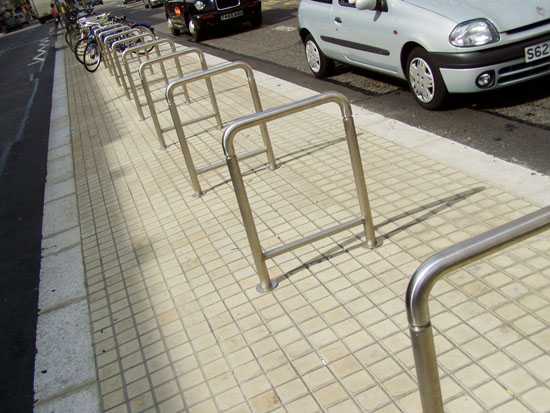 Kensington High Street Cycle Stands