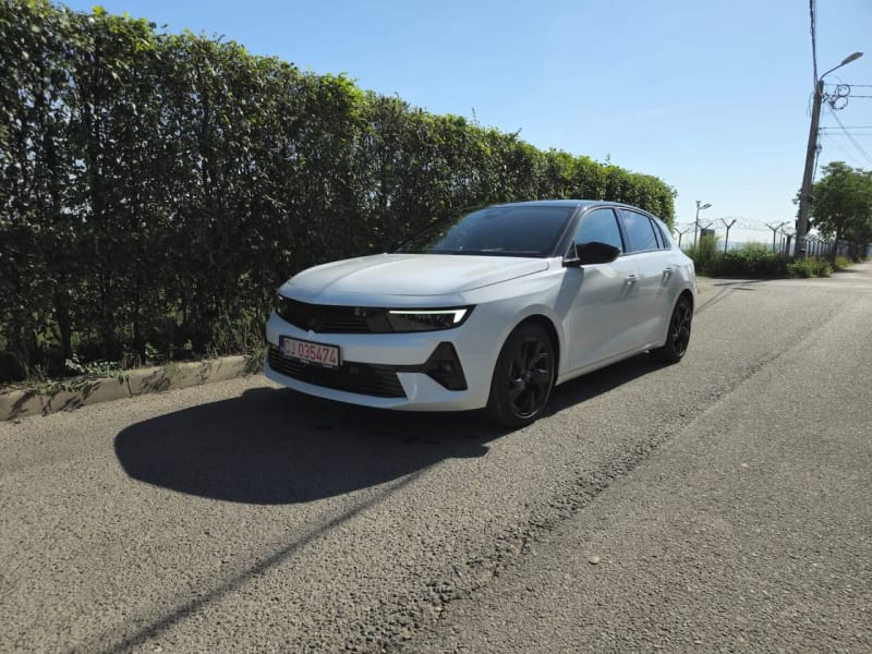 Opel Astra 2024