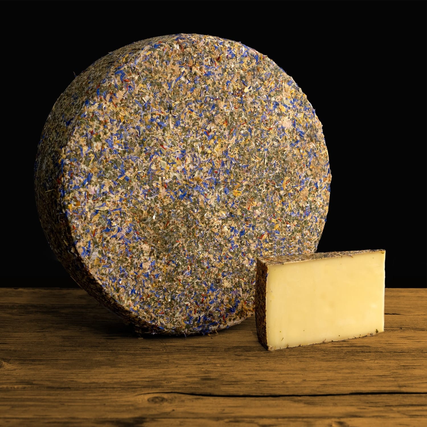 Wildblumenkäse - Alpeost med villblomster, Swisscru