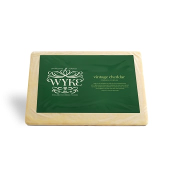 Farmhouse Vintage Cheddar Reserve 3kg, Wyke Farms
