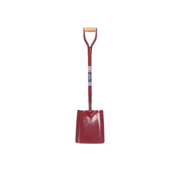angled view of faithfull steel square shovel