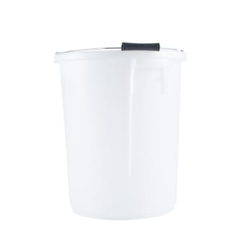 angled view of heavy duty mixing bucket
