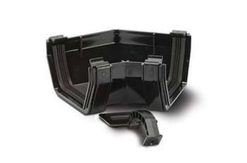 picture of angle 135 degree fix fascia brackets adjacent to both ends