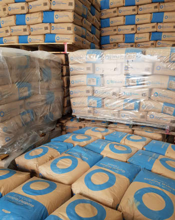 pallet of blue circle general purpose cement