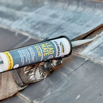 using everbuild lead mate sealant on lead