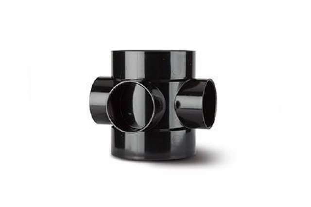 110mm Soil 3 Way Short Boss Pipe Black