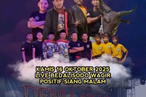 Kesenian Kuda Lumping  " Mbah Jogo Dhito" dengan Iringan Campursari Deni Laras Desa Bedalisodo, Wagir