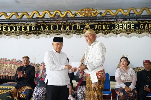 DISPARBUD KAB MALANG HADIR DI ACARA BERSIH DESA  TAMBAKREJO