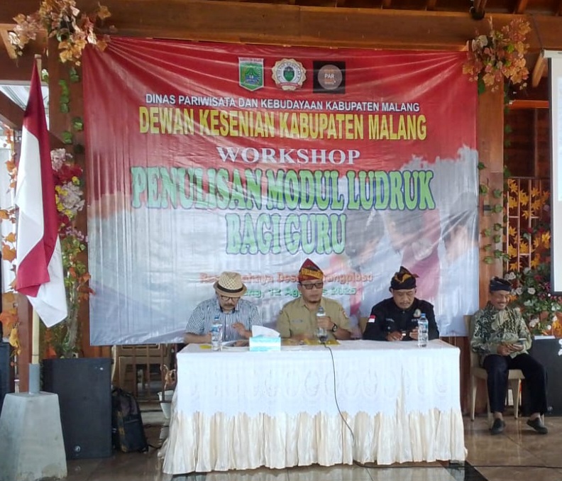 Workshop Penulisan Buku Modul Ajar Seni Ludruk Kabupaten Malang untuk  Meningkatkan Kapasitas Guru/Pembina Kesenian dalam rangka Pelestarian dan Pengembangan Warisan Budaya Tak benda (WBTb) Jawa Timur