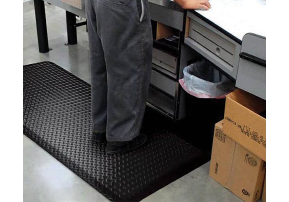 Ultimate Diamond-Top Anti-Fatigue Mat, 2'x3' - Solid Black | 15/16