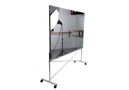 Dance mirror on high rolling base