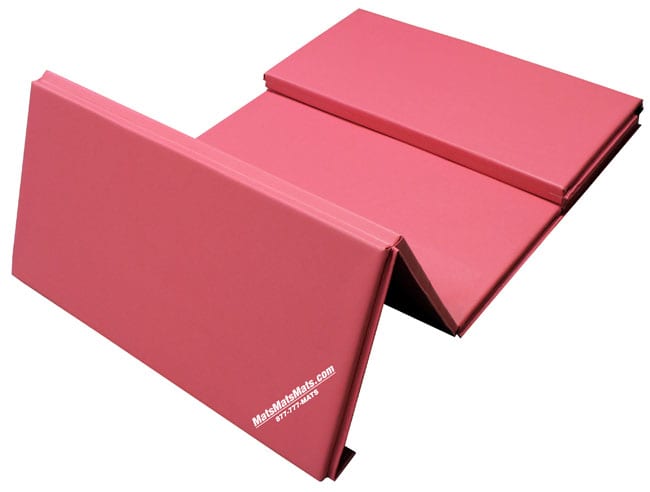 https://res.cloudinary.com/matsmatsmats/f_auto,q_auto:eco/images/gymnastics/folding-tumbling-mat/folding-tumbling-mat-action3-lg.jpg