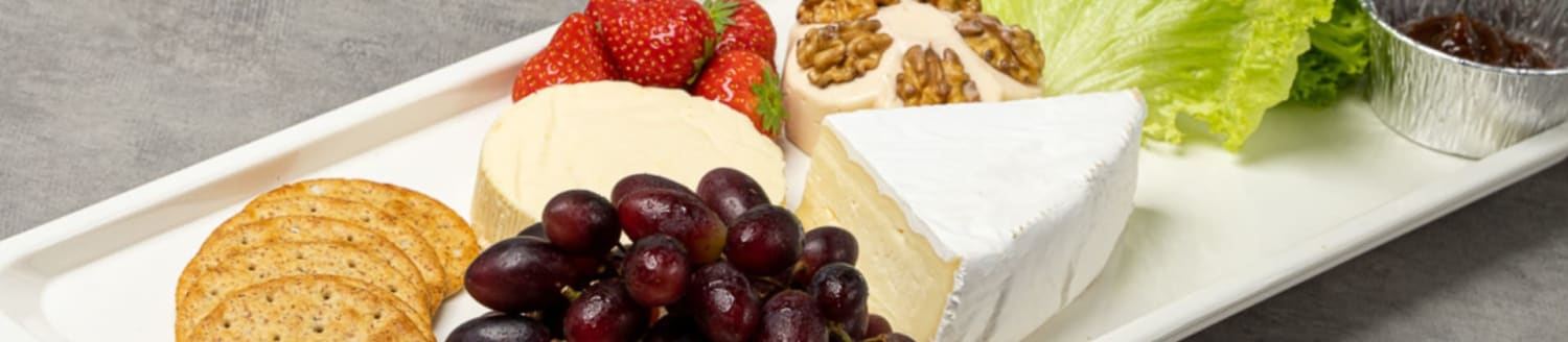 Koldtbord selvplukk med tilbehør og dessert fra Matspecialen – klassisk tilbehør og søte avslutninger til selskap og arrangementer