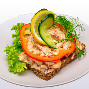 Smørbrød med skagenrøre